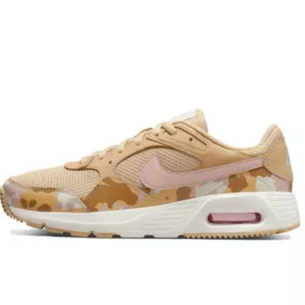 New women’s  Nike size 9.5 Air Max Sc  Sesame Pink with Camo